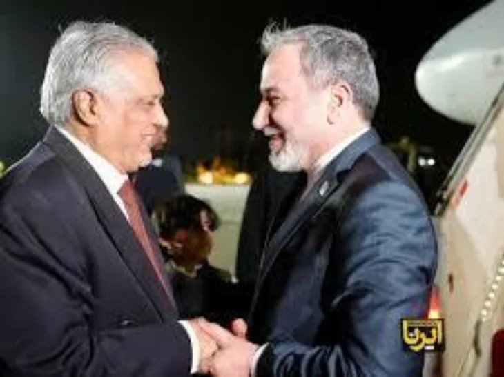 Ishaq Dar Abbas Araghch