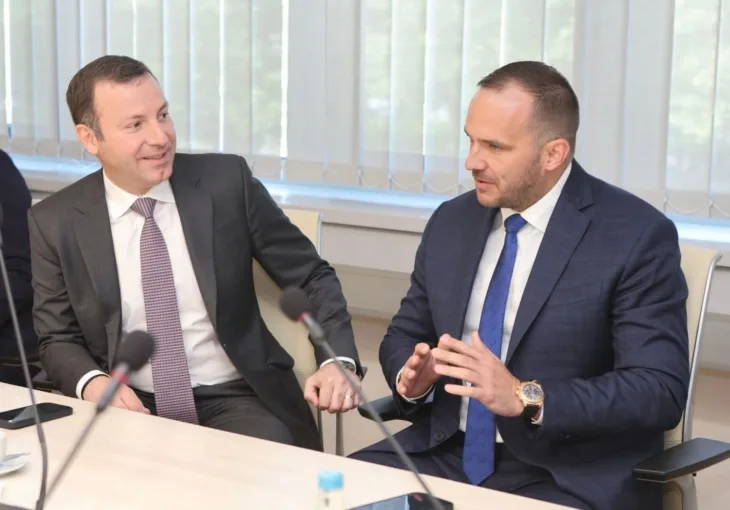 Vico Zeljkovic i direktor Fife