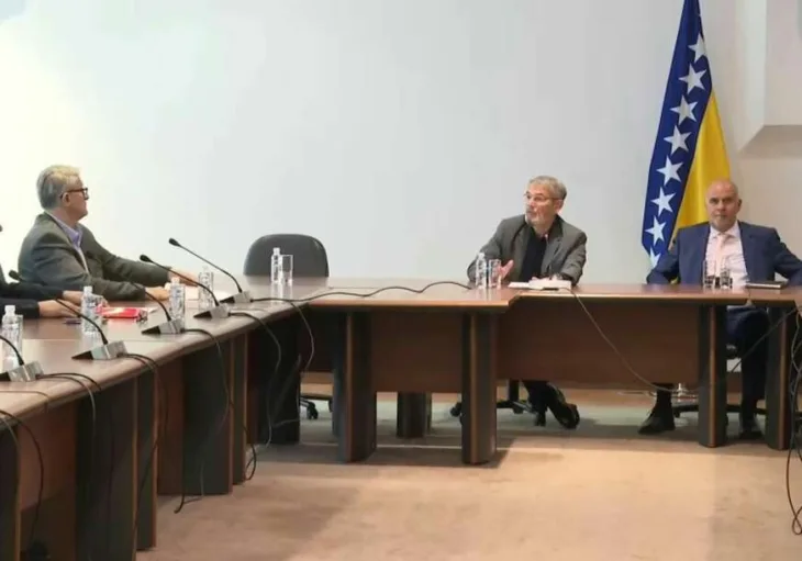 BHANSA saslusaenjez 872x610