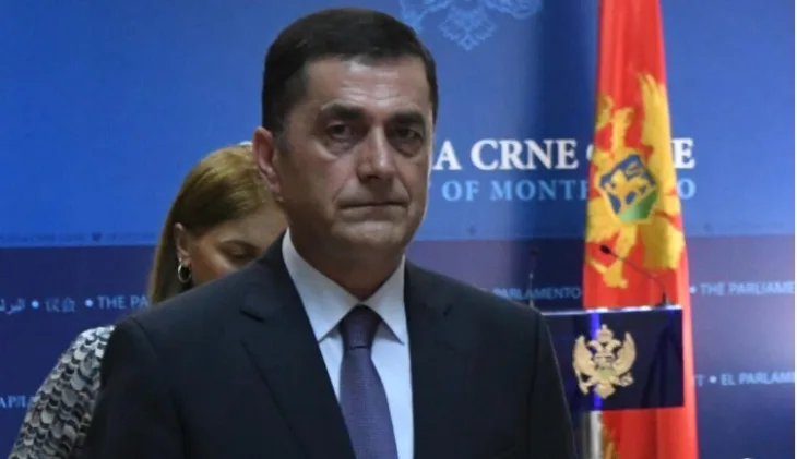 Dejan Peruničić