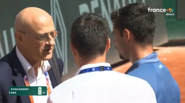 Gra i sudija tenis