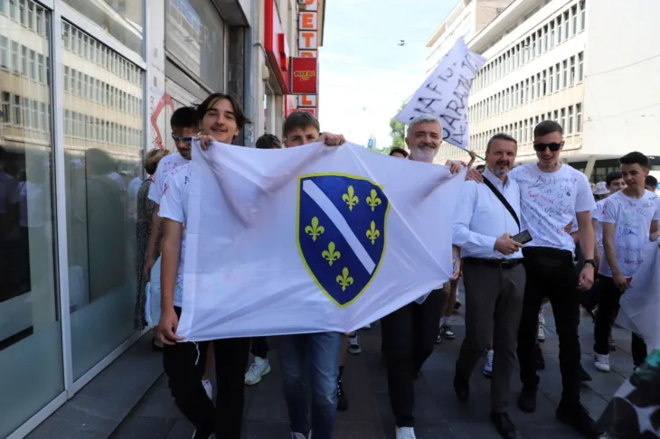 Opcina centar defile maturanata srđan mandić