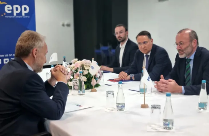 Izetbegovic i Manfred Weber/ facebook
