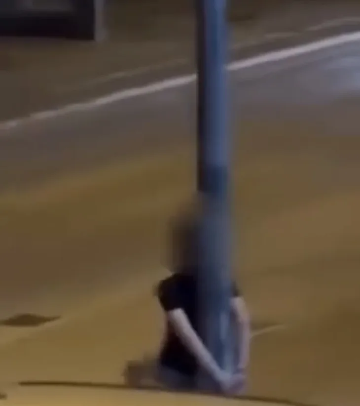 Banja Luka otac sina vezao za banderu