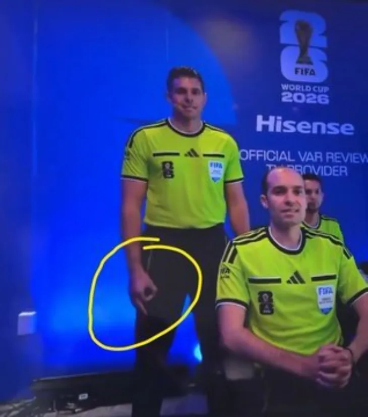 VAR sudija pod istragom jer je pokazao rasisticki simbol u TV prijenosu duela Njemacke i Kurasaa