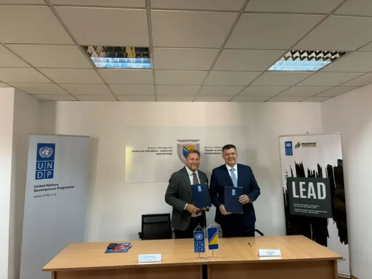 Undp oprema 1781863441