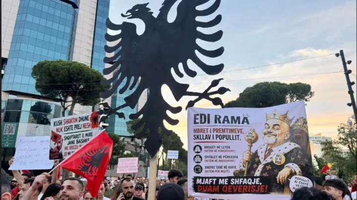 Albanija protesti