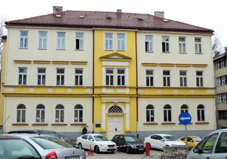 Univerzitet u Bihacu 872x610