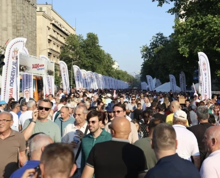 Srbija miting