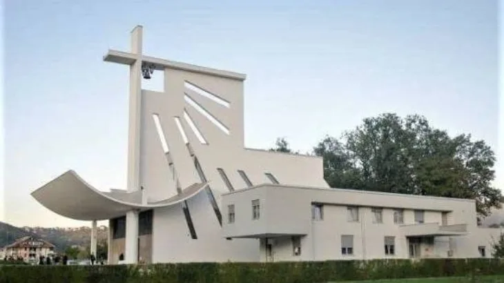 Crkva dobrinja sv Franje Asiskog