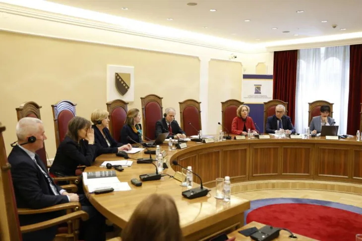 Ustavni sud 1782723913
