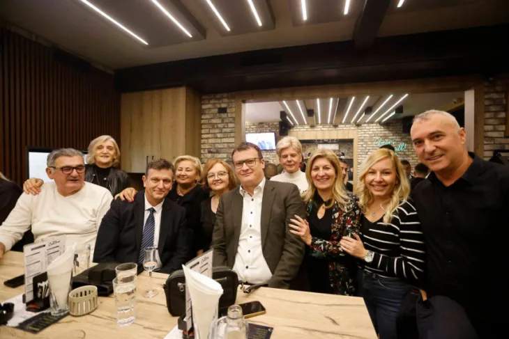 SDS sjednica u bijeljini