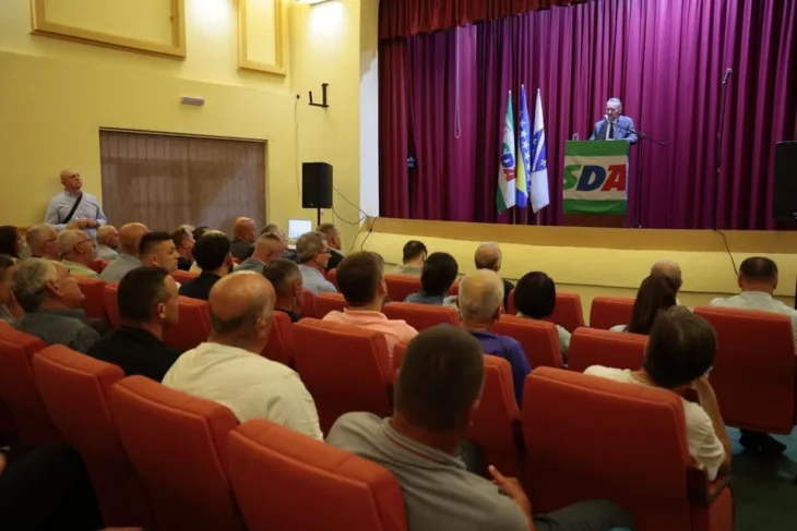 Bakir Izetbegović livno