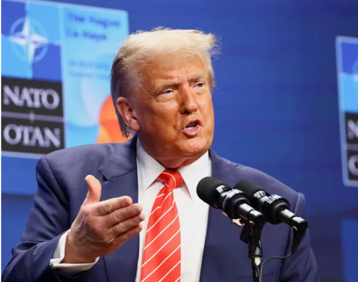 Donald Trump nato 07