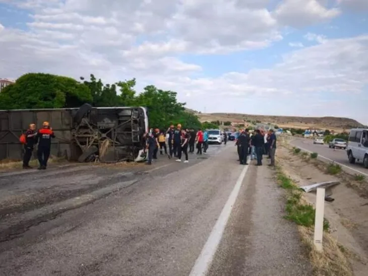 Turska 07 Autobus se prevrnuo 41 osoba povrijedena