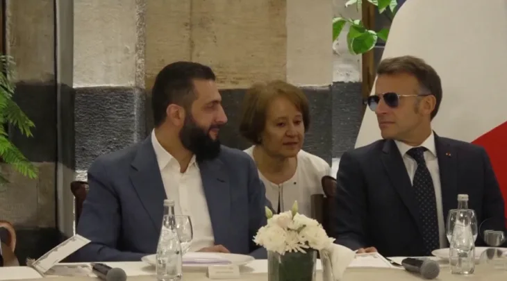 Emmanuel Macron Ahmed al Sharaa