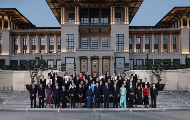 Turska erdogan lideri nato na veceri u predsjednickoj palati