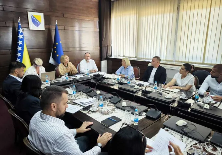 Vlada fbih