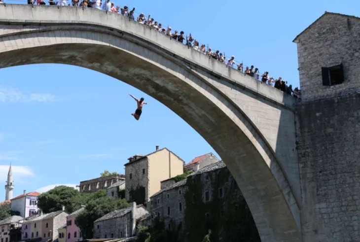 Mostar skok 872x587