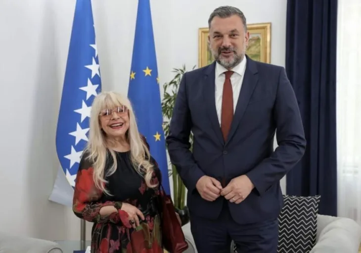 Hanka i konakovic 872x610