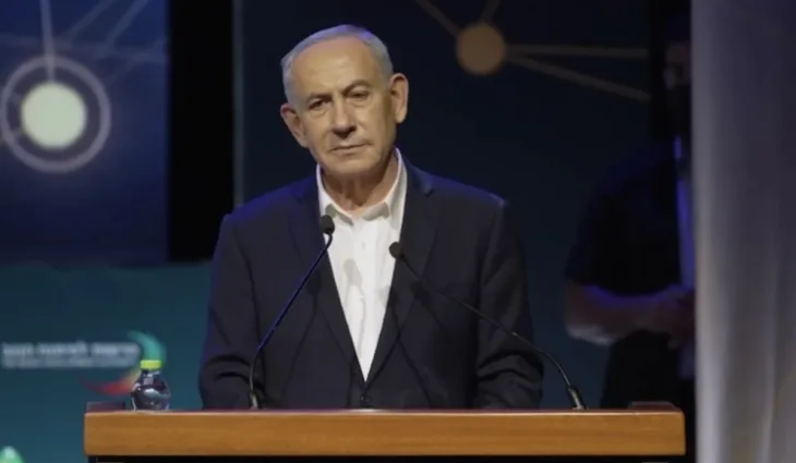 Benjamin Netanyahu u Dimoneu