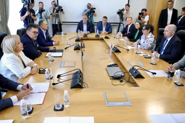 Vijece ministara sad amb