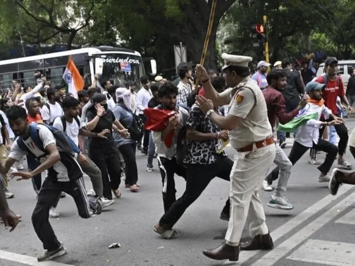 Indija Haos na ulicama Delhi
