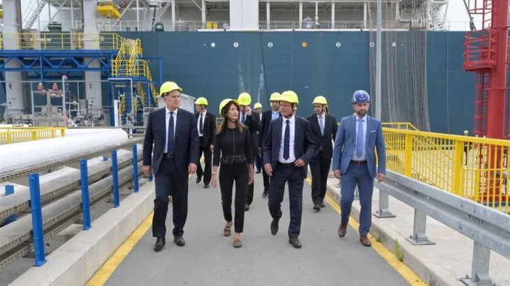 Covic obišao LNG terminal hrvatska