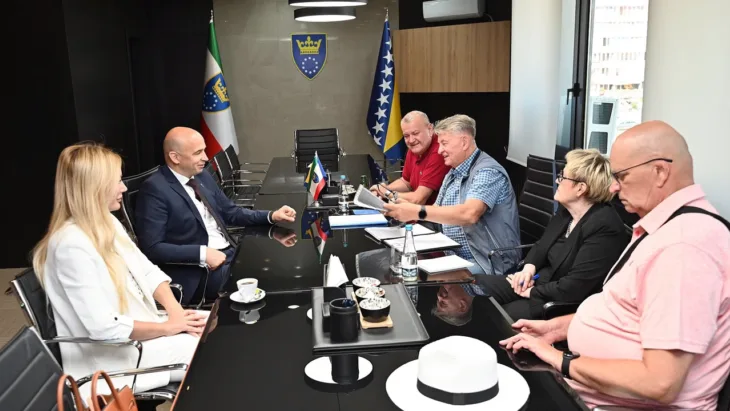 Nezir pivic i snop zenica 2 v6bdc0d0c 1280x720