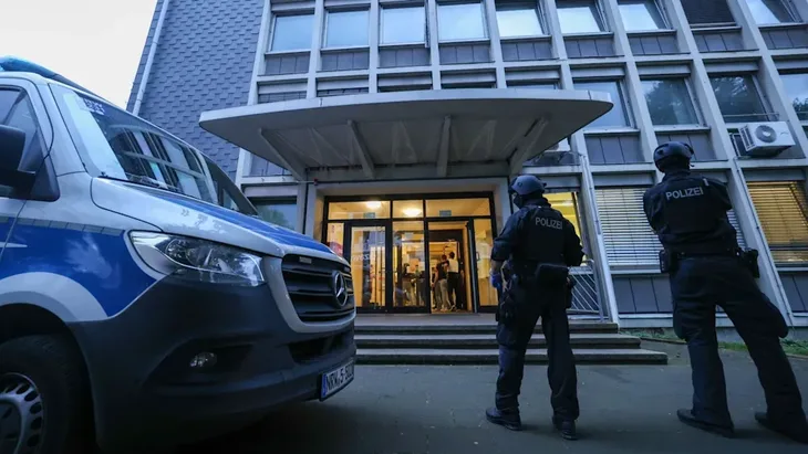 njemacka policija Specijalci upali u Centar za izbjeglice, uhapšen Sirijac