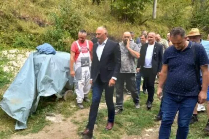 Helez povratnici 427x285