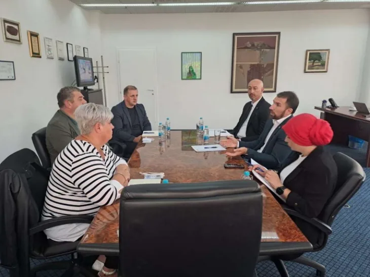 Delić sa sindikatom/ FEDERALNO MINISTARSTVO RADA I SOCIJALNE POLITIKE