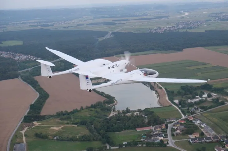 avion H2fly let foto H2Fly