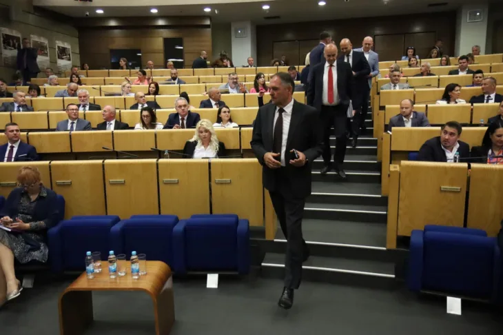 Parlament