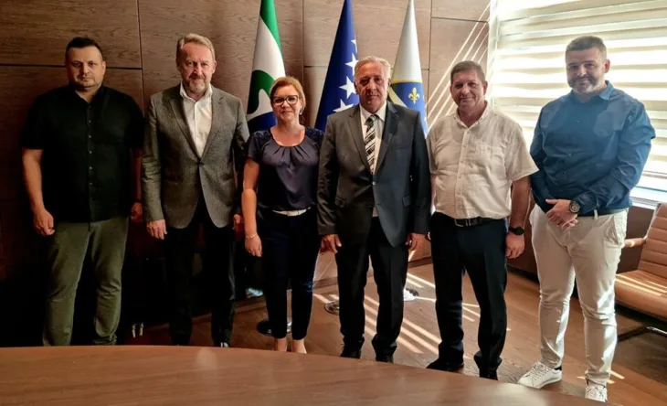 Izetbegovic sa sda odzak