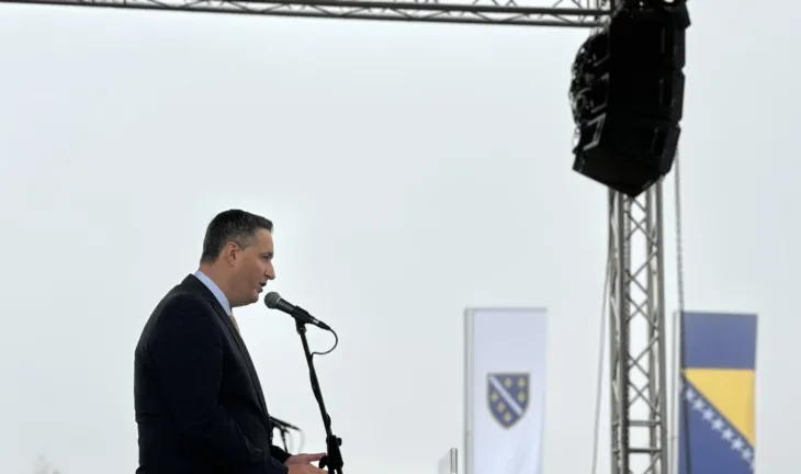 Denis Bećirović