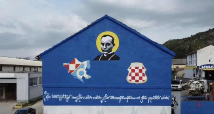 Stolac mural glasstcaba