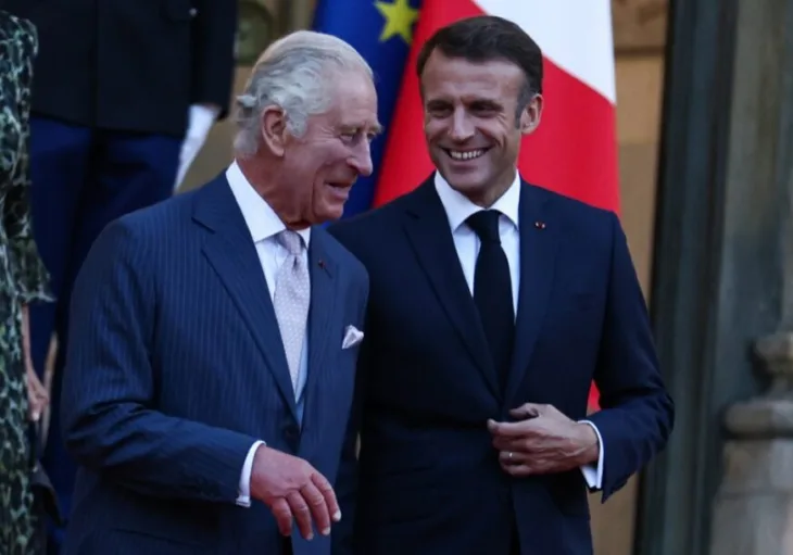 Kralj Carls i Macron