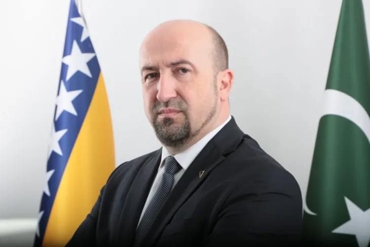MUHAMED JUSIC MINA 1068x712