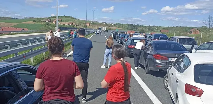 Autoput 9 januar saobracajna nesreca