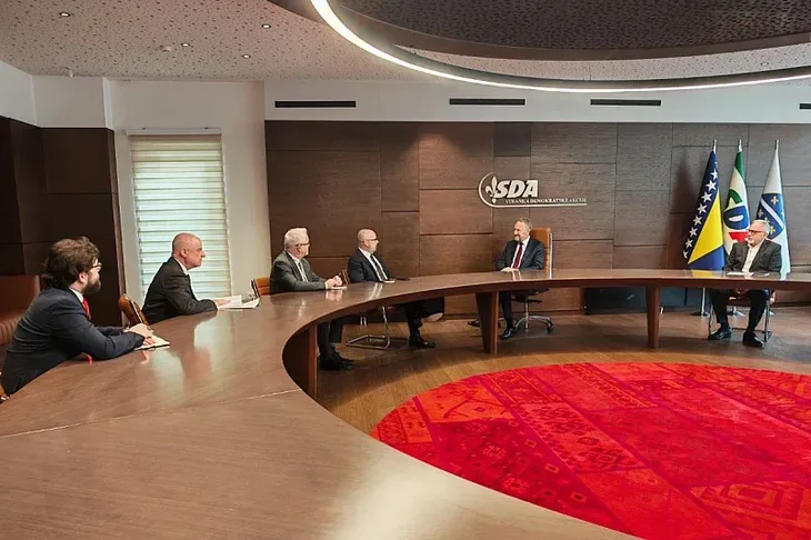 Bakir Izetbegovic John Ginkel