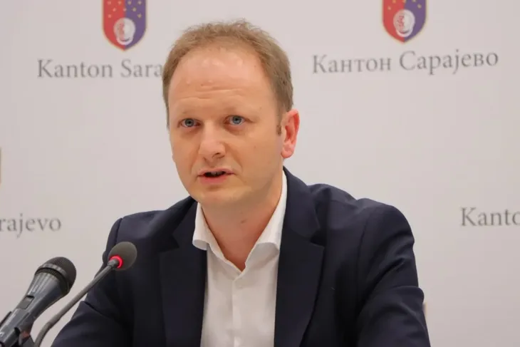 Bojan Bosnjak vlada ks