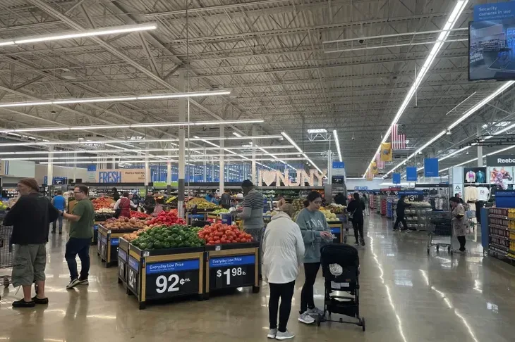 Donald Trump Walmart carine