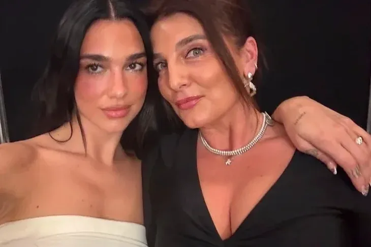 Dua Lipa Anesa Lipa