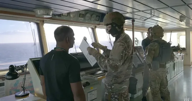 Francuska mornarica presrela ruski tanker s naftom