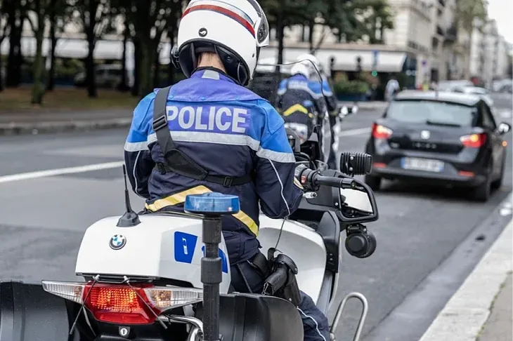 Francuska policija Foto: Shutterstock