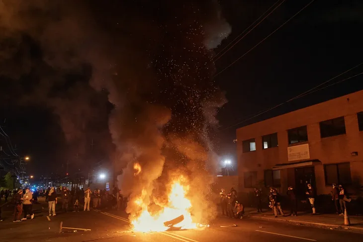Newark protesti
