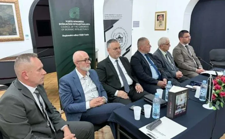 Tuzla “zvornik genocid na kapiji bosne”