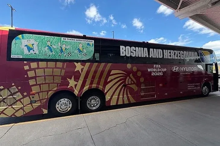 Autobus zmajeva za mundijal