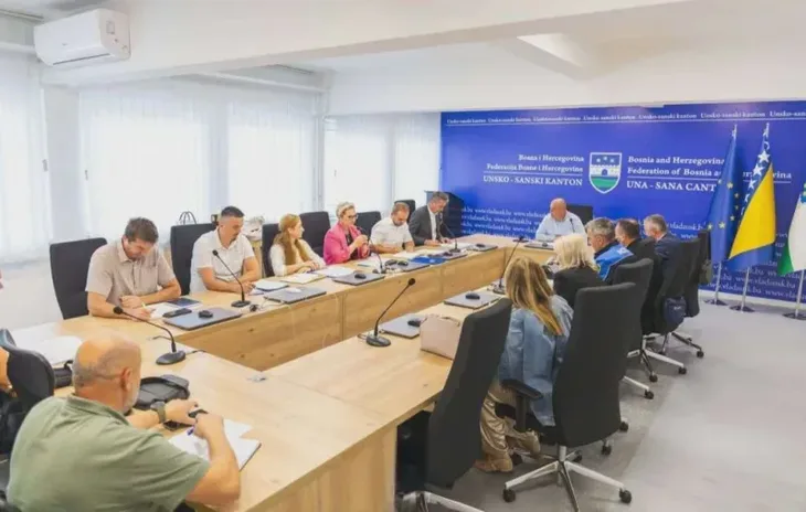 vlada usk i Kantonalni štab civilne zaštite usk/ fena
